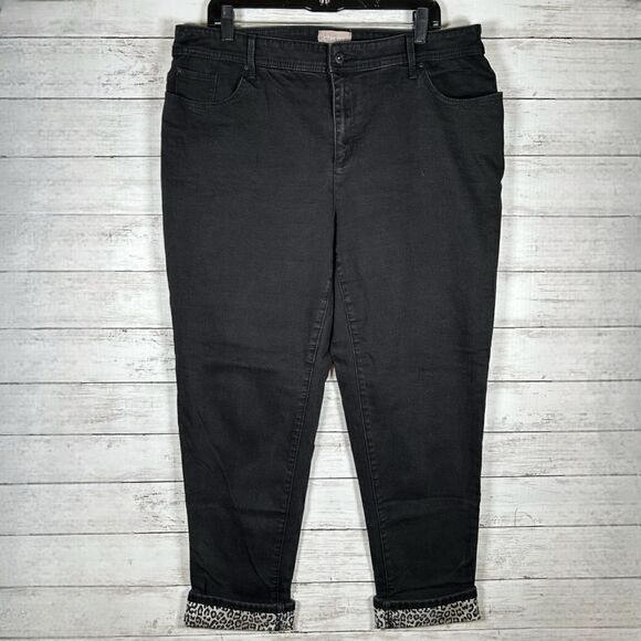 Chico’s Relaxed Straight Animal Print Leopard Cuff Ankle Black Jean 3 16/XL - Picture 1 of 7
